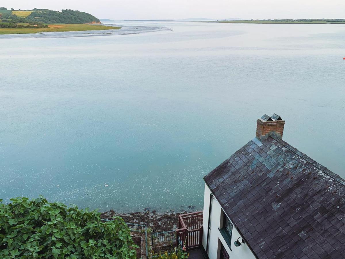 Dylan Thomas Sea View Bed and Breakfast Laugharne Εξωτερικό φωτογραφία