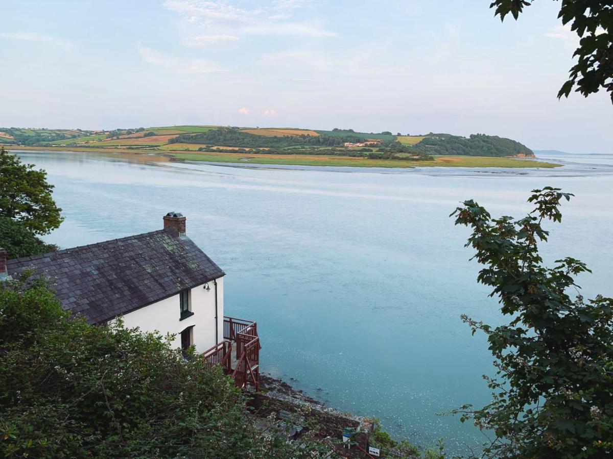 Dylan Thomas Sea View Bed and Breakfast Laugharne Εξωτερικό φωτογραφία
